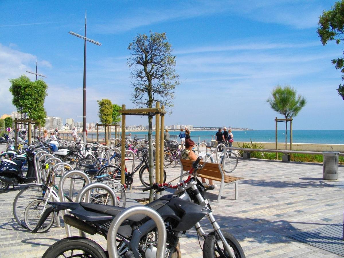 Appartement T2 Face Plage Avec Balcon, Cuisine Equipee Et Tv - Fr-1-92-908 Les Sables-d'Olonne Luaran gambar