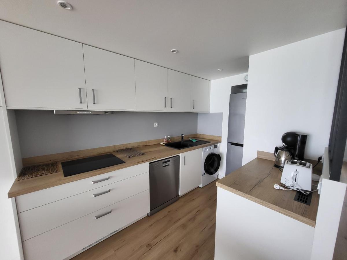 Appartement T2 Face Plage Avec Balcon, Cuisine Equipee Et Tv - Fr-1-92-908 Les Sables-d'Olonne Luaran gambar
