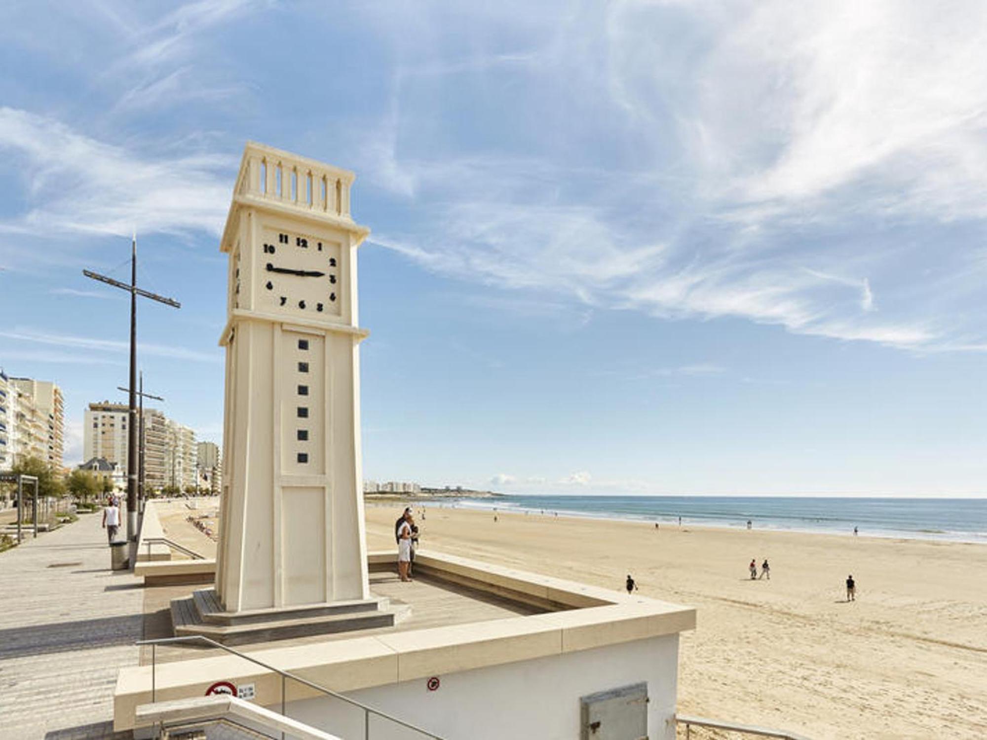 Appartement T2 Face Plage Avec Balcon, Cuisine Equipee Et Tv - Fr-1-92-908 Les Sables-d'Olonne Luaran gambar